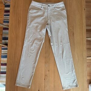 Mens Lululemon ABC 5-pocket Warpstream Classic-fit Pant 31x32 in Trench